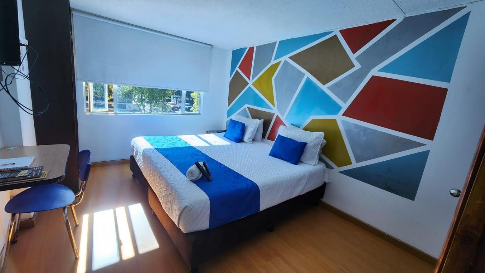 Hotel Blue Zafiro Богота Екстериор снимка