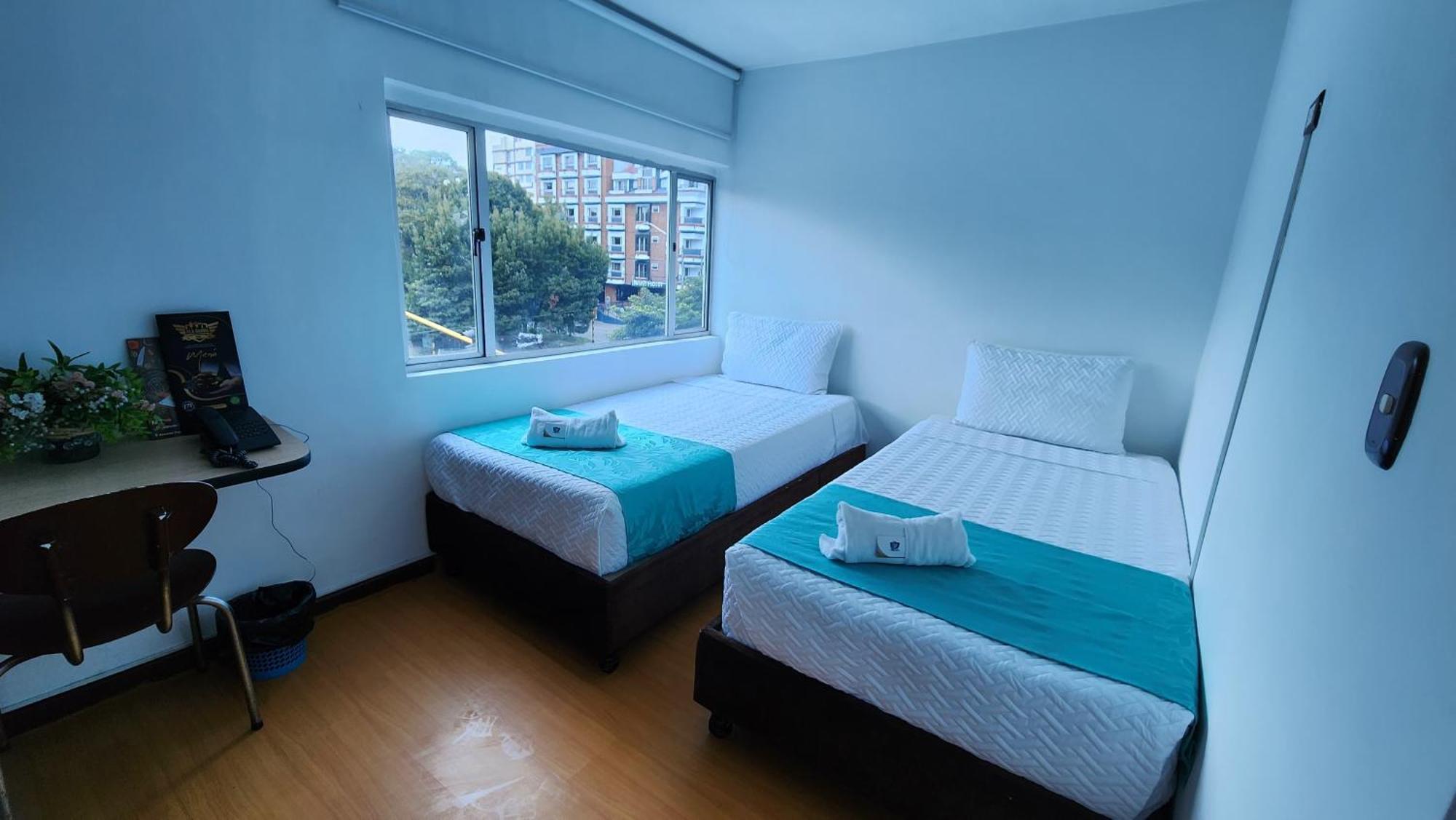 Hotel Blue Zafiro Богота Екстериор снимка