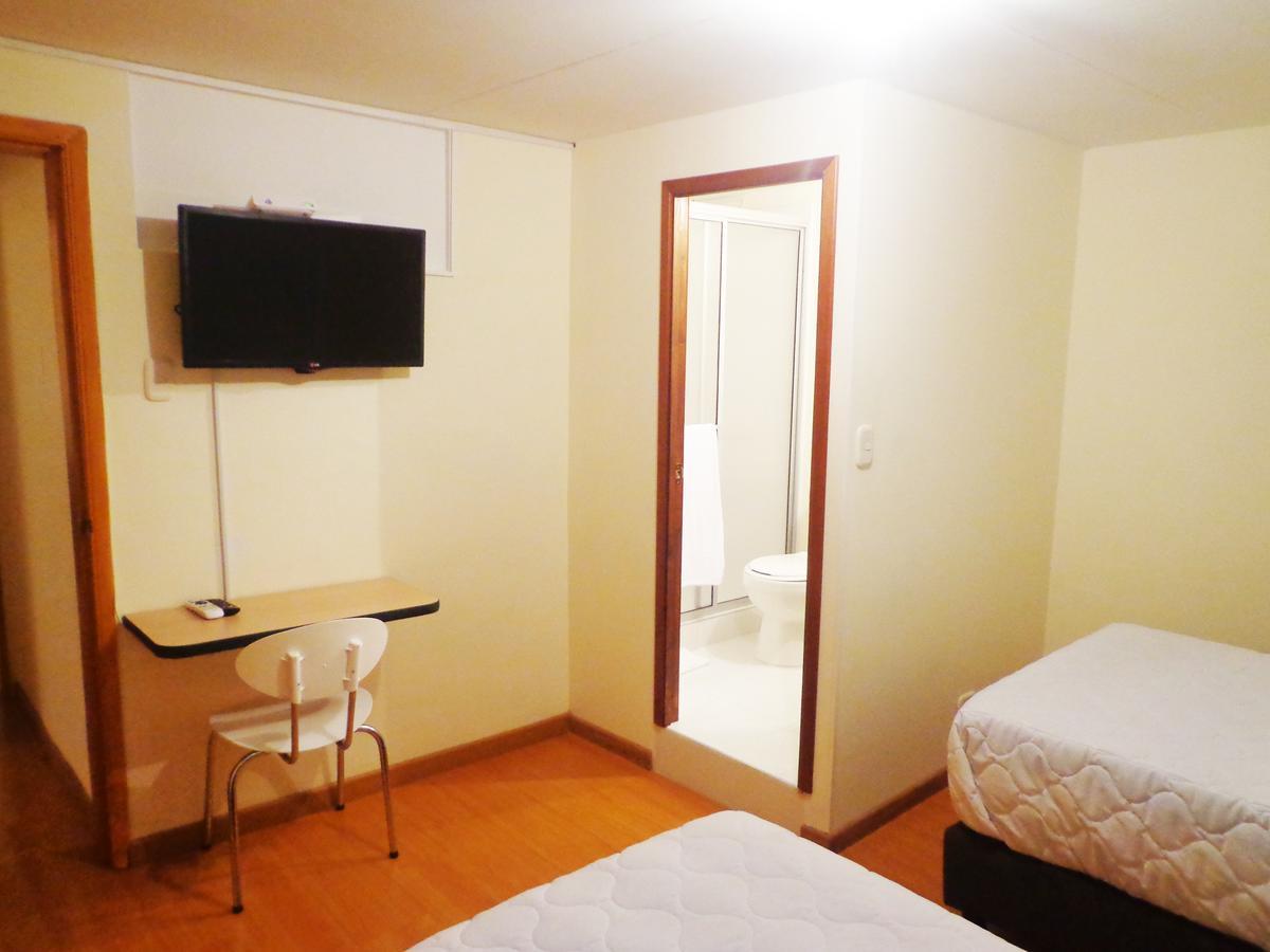 Hotel Blue Zafiro Богота Екстериор снимка